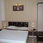 Hotel Om Sai Palace
