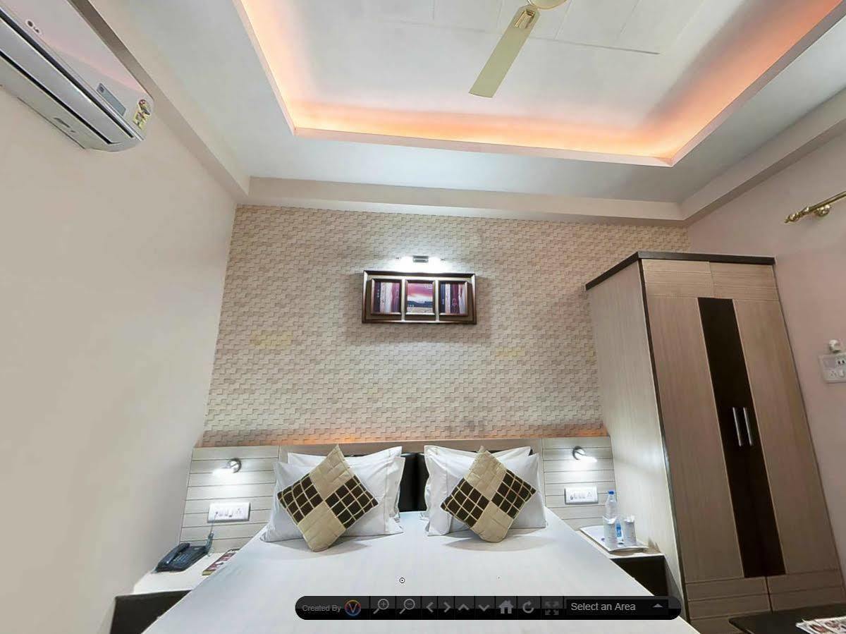 Hotel Om Sai Palace 2*